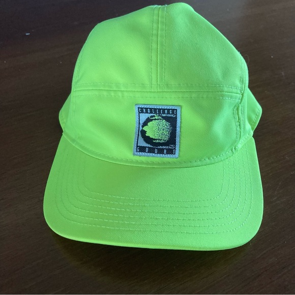 Rare Nike Challenge Court Fluorescent Green Cap with Logo Patch unworn